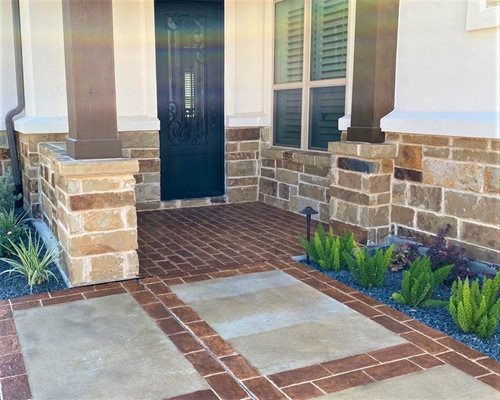 Entryway Stamp Courtyard Austin Tx
Patios & Outdoor living
SUNDEK Austin
