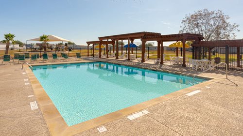 Textured Pool Deck
Pool Decks
SUNDEK Austin
