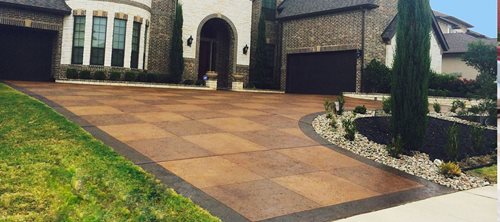 Concrete Driveway
Site
SUNDEK Austin

