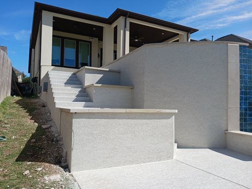 V
Walkways & Stairs 
SUNDEK Austin

