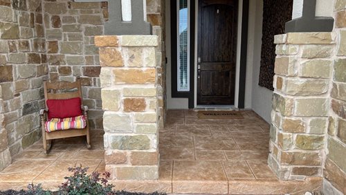 Walkways & Stairs
Walkways & Stairs 
SUNDEK Austin
