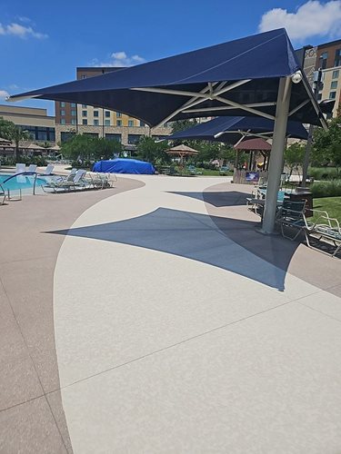 Walkways & Stairs
Walkways & Stairs 
SUNDEK Austin
