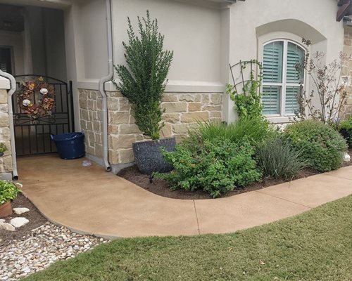 Walkways & Stairs
Walkways & Stairs 
SUNDEK Austin
