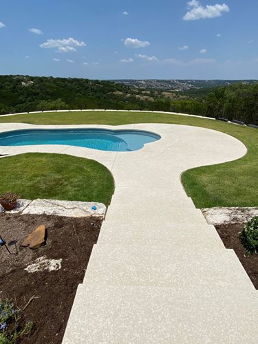 Walkways & Stairs
Walkways & Stairs 
SUNDEK Austin
